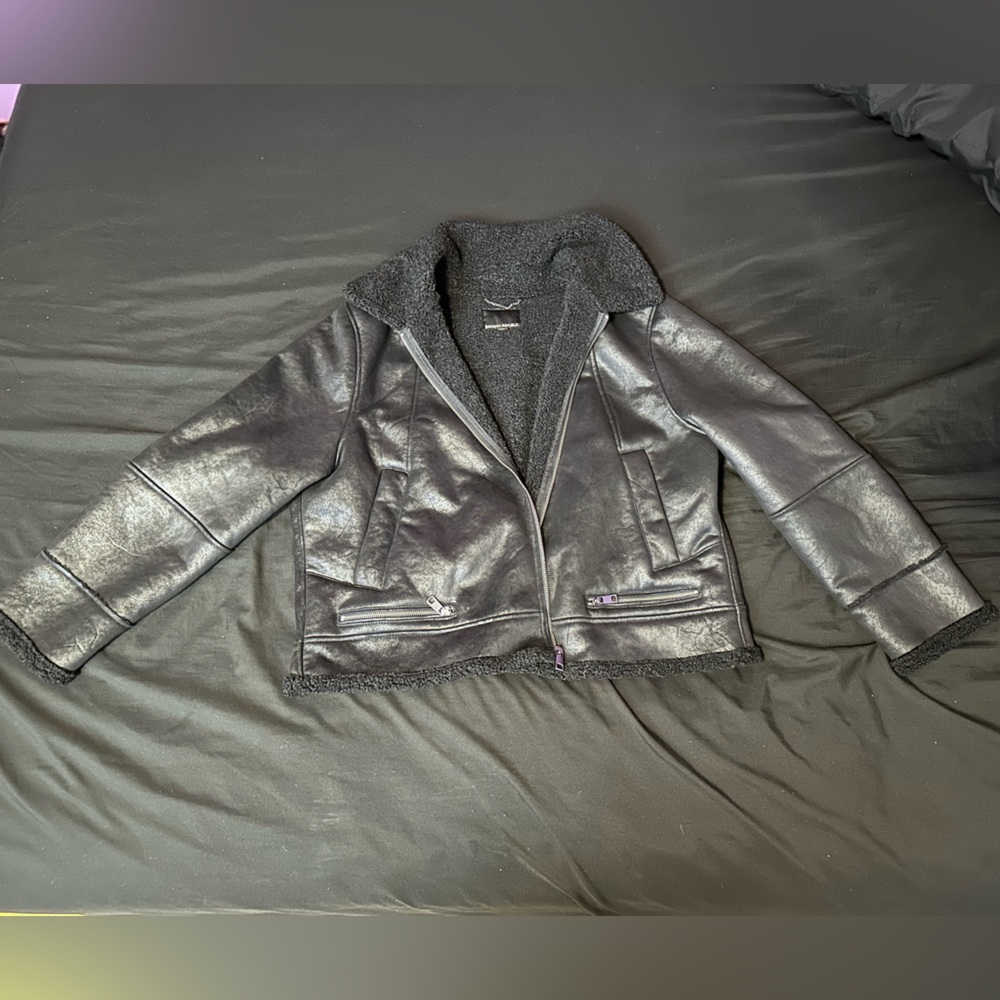 Like🆕 Faux Shearling Jacket BR - Picture 5 of 8